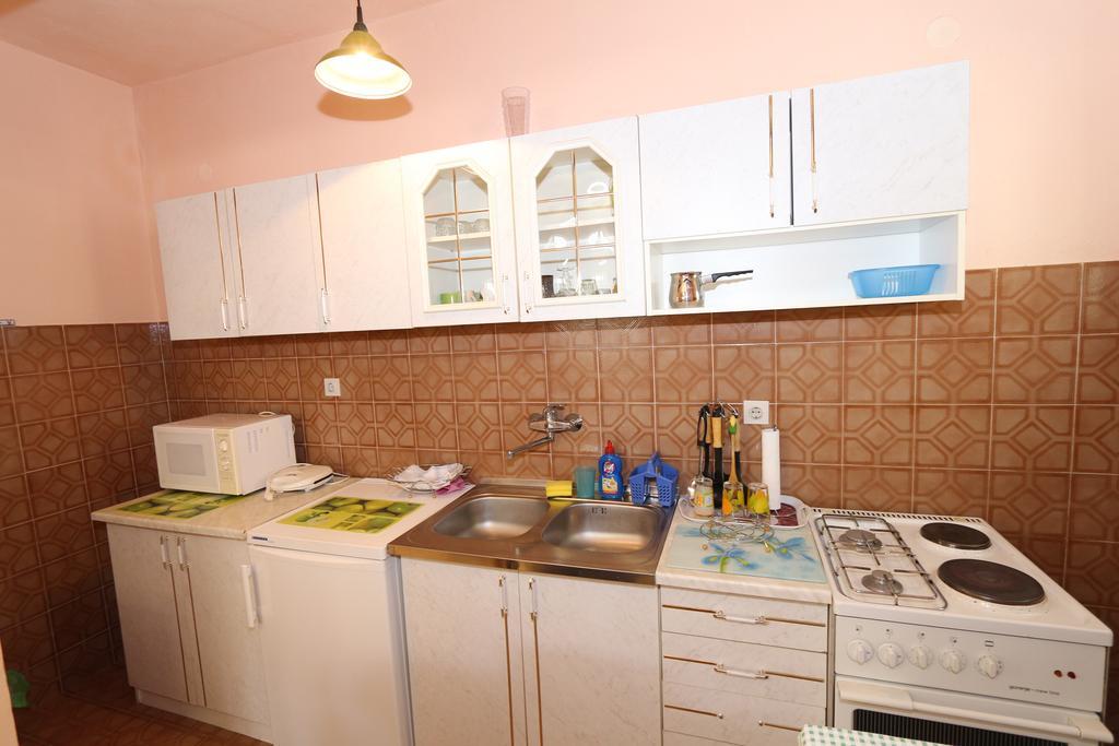 Apartments Antoneta Makarska Buitenkant foto