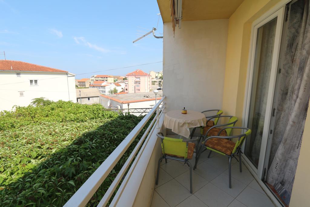 Apartments Antoneta Makarska Buitenkant foto